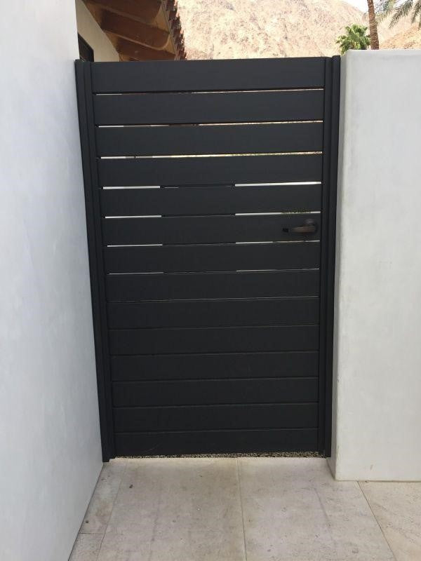 Metal Gate & Railing Paint image 5